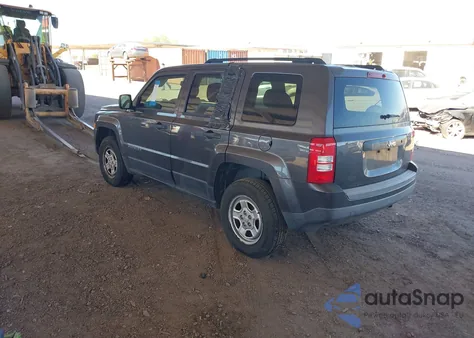 2016 Jeep Patriot Sport z USA, uszkodzony, nr VIN 1C4NJPBA1GD622286